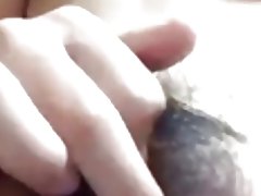 Hårig asian onanerar